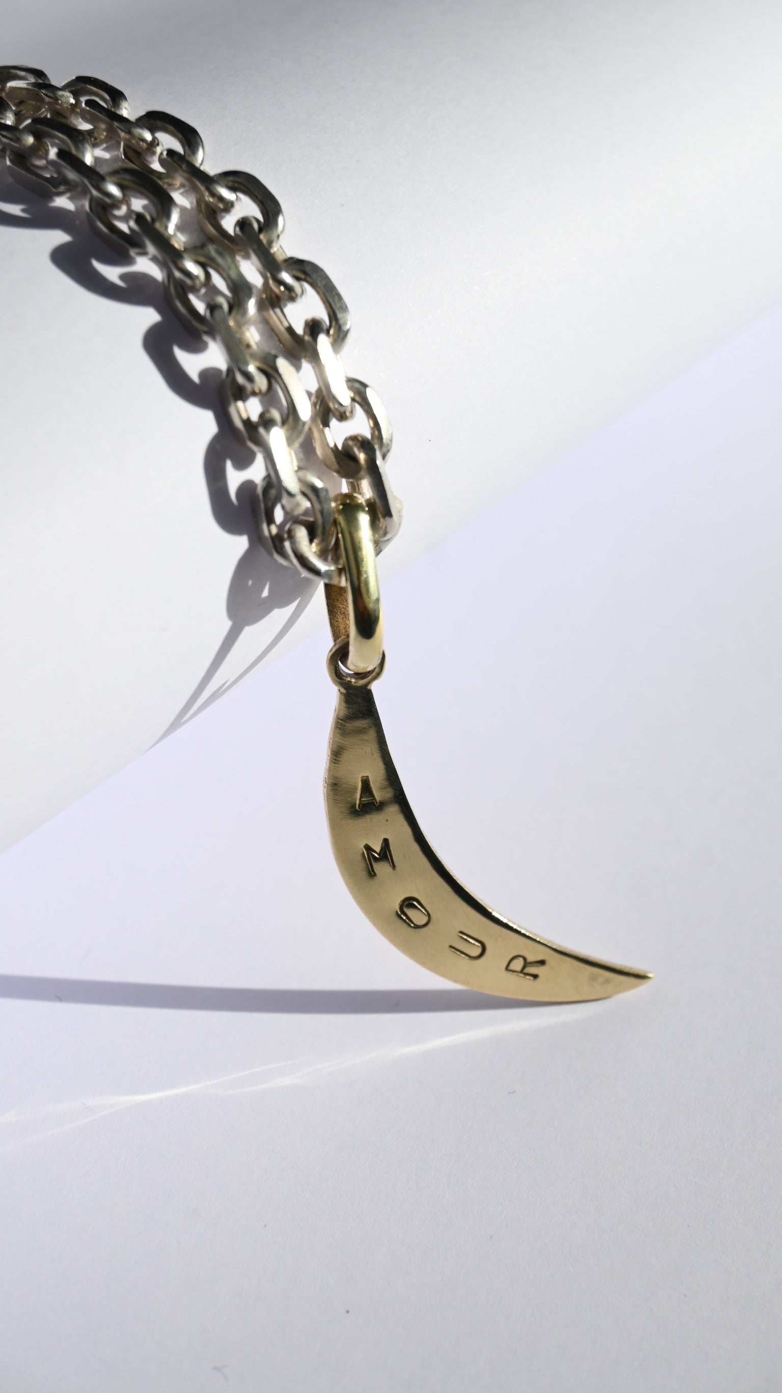 Colgante Luna Amour Bronce