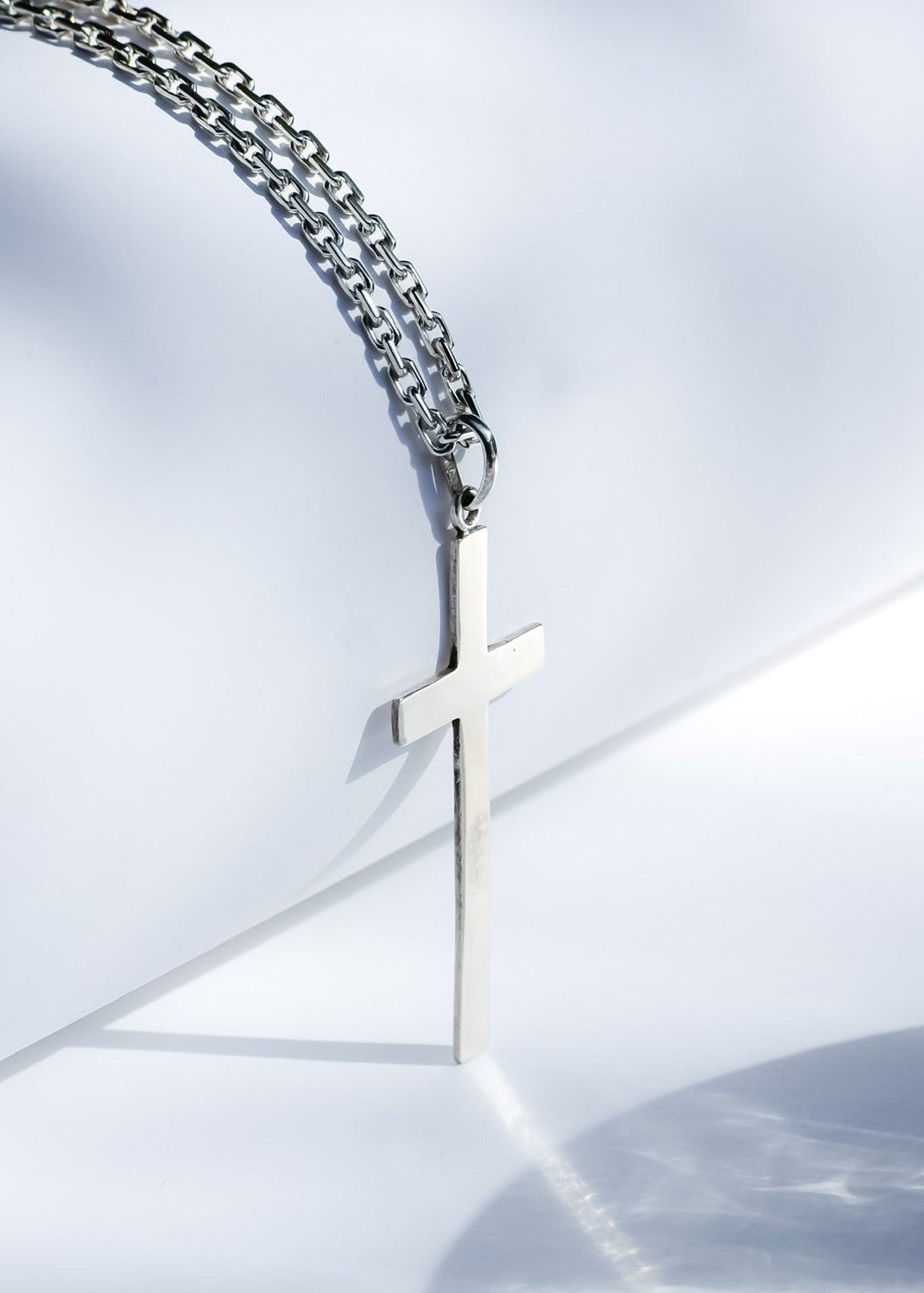 Colgante Cruz Larga Plata