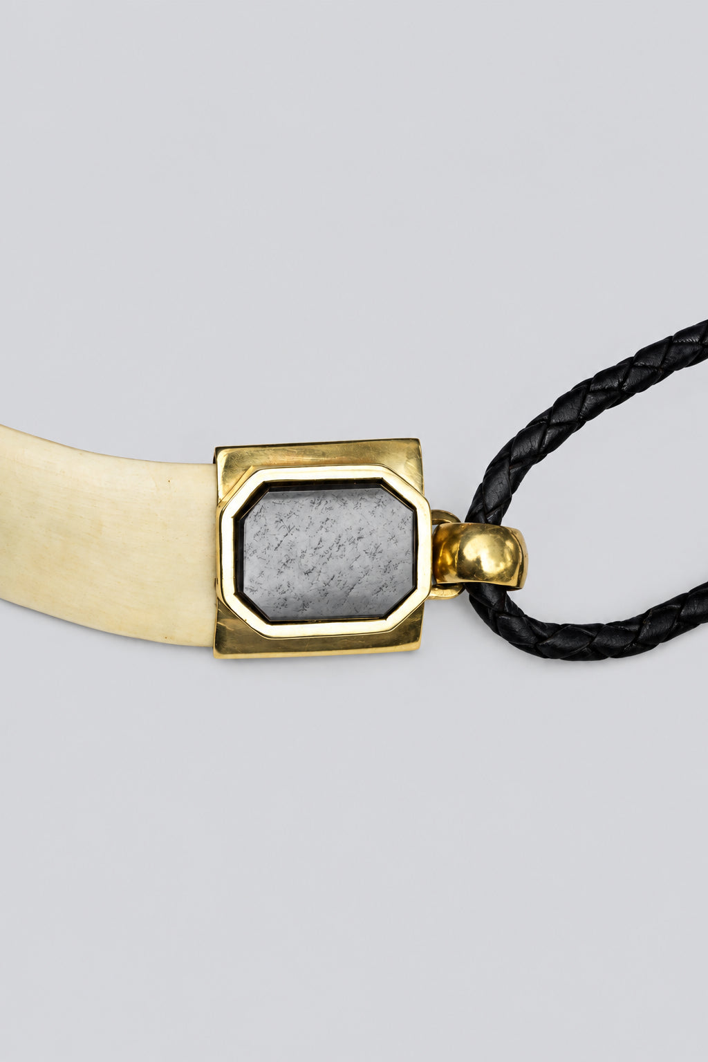 Collar Cuero Colmillo Jabalí ónix