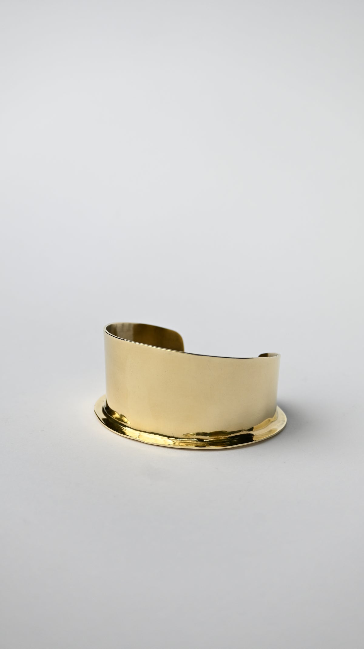 Esclava Borde Bronce