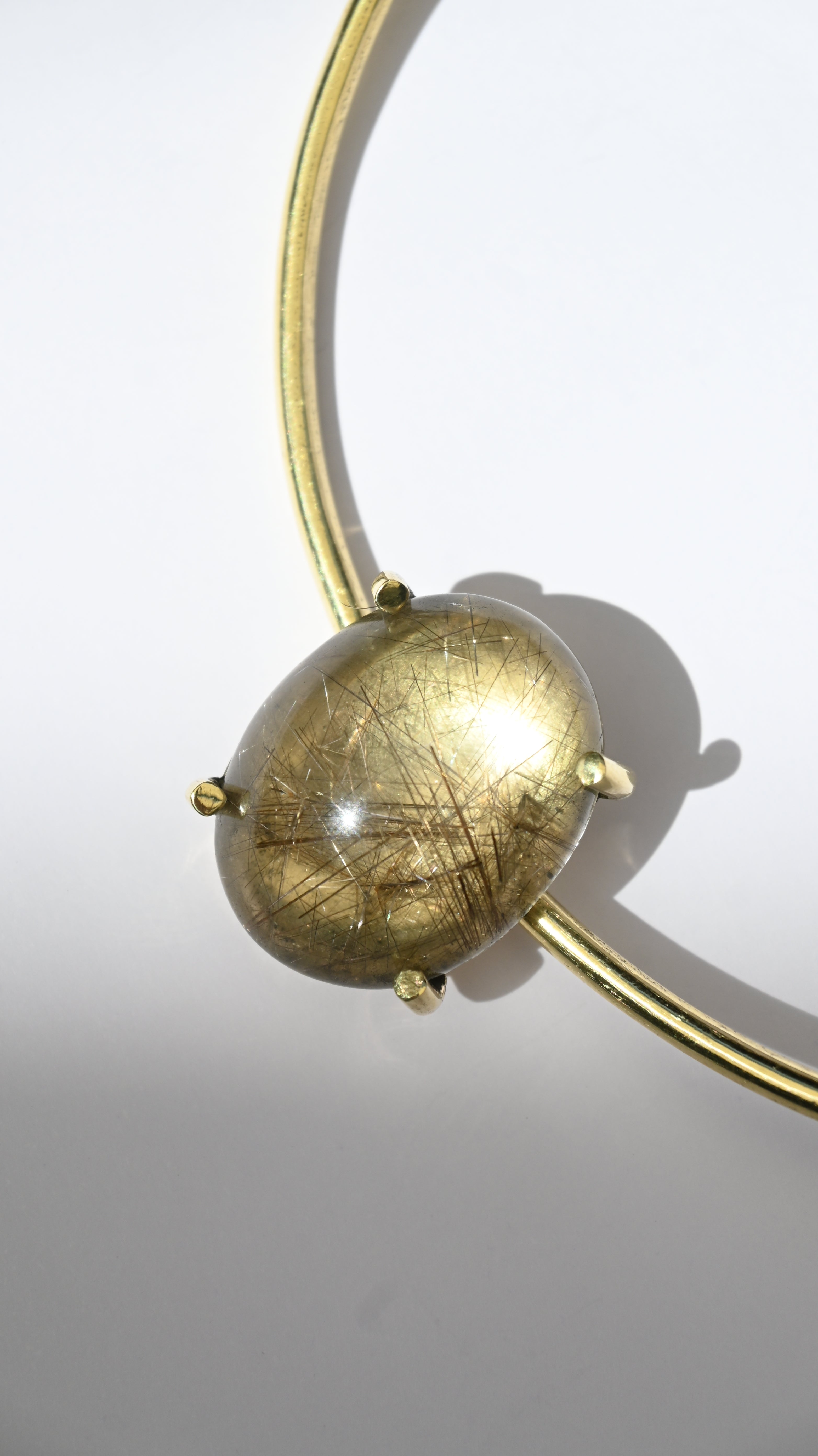 Collar Cuarzo Espejo Grifas Bronce