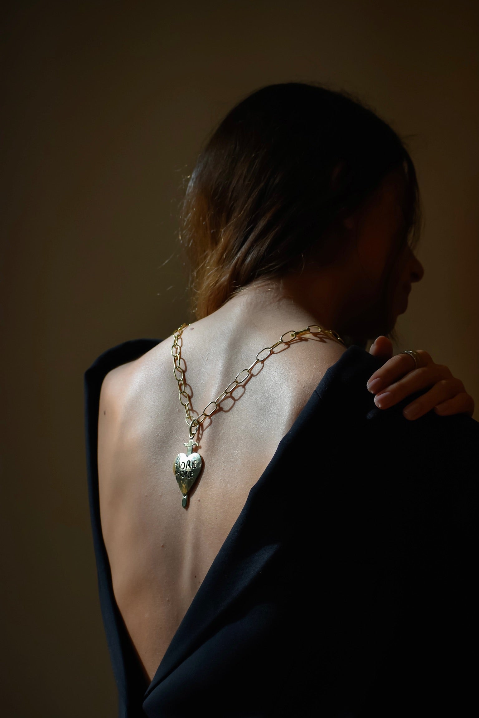 Colgante Corazón Espada More Amore Bronce