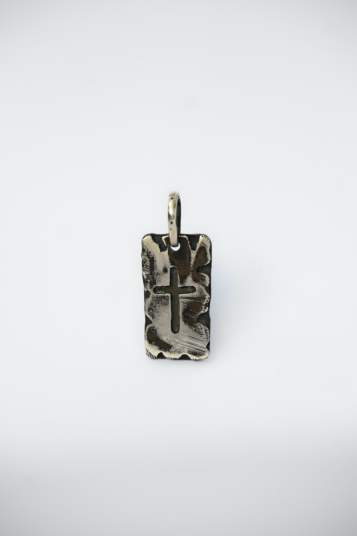 Colgante Placa Cruz Rustica Plata