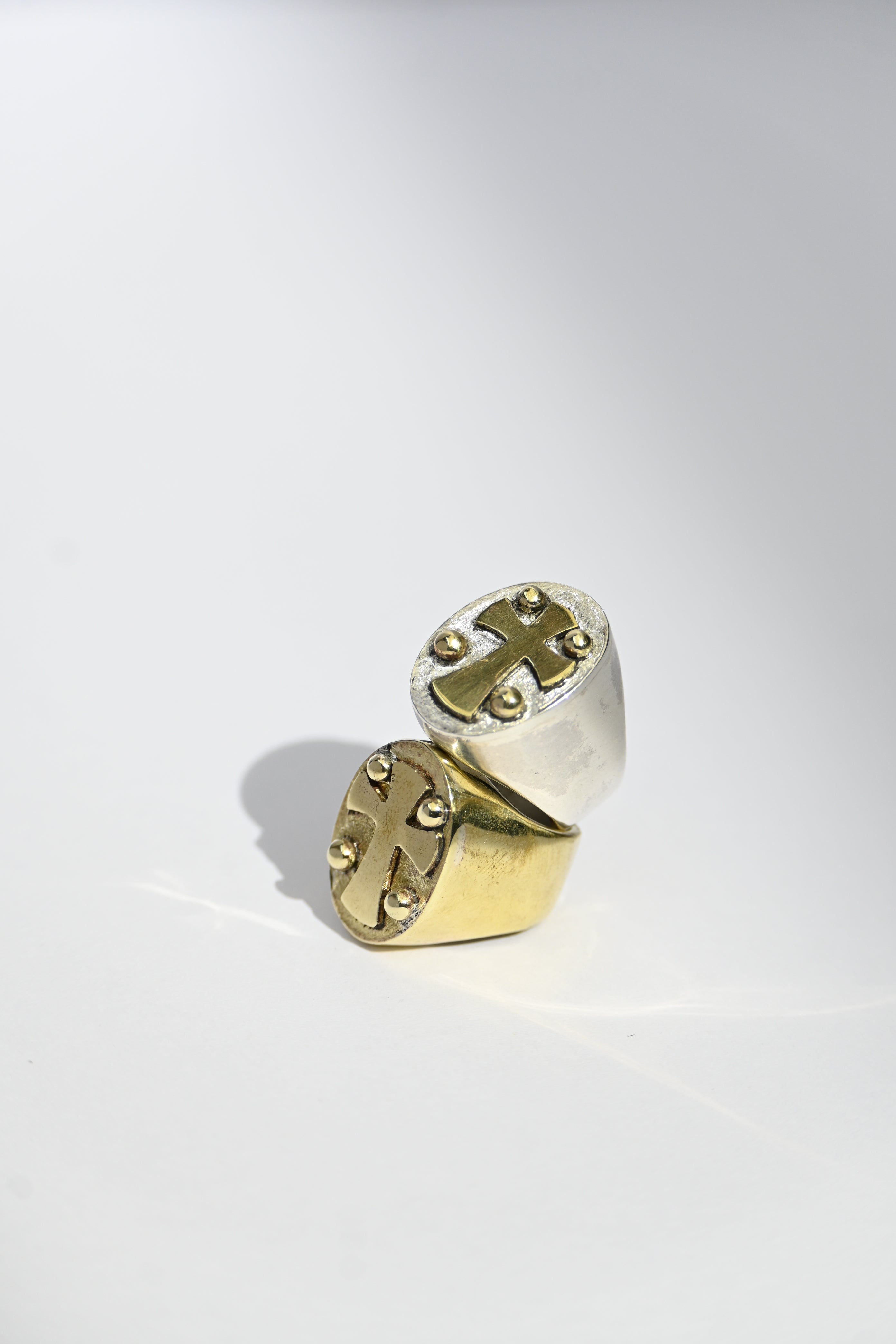 Anillo  Sello Cruz Bronce