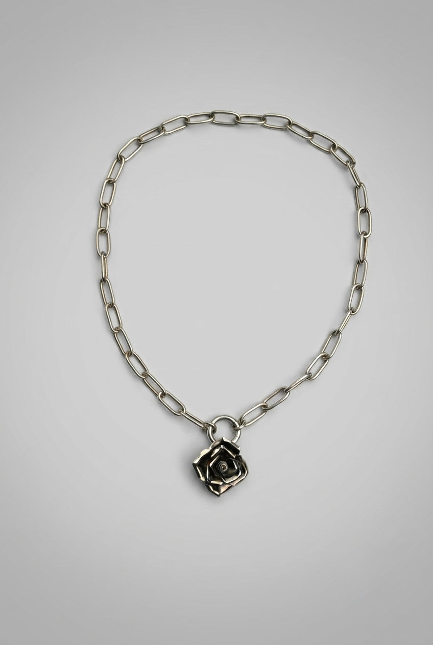 Collar Rosa Argolla Plata