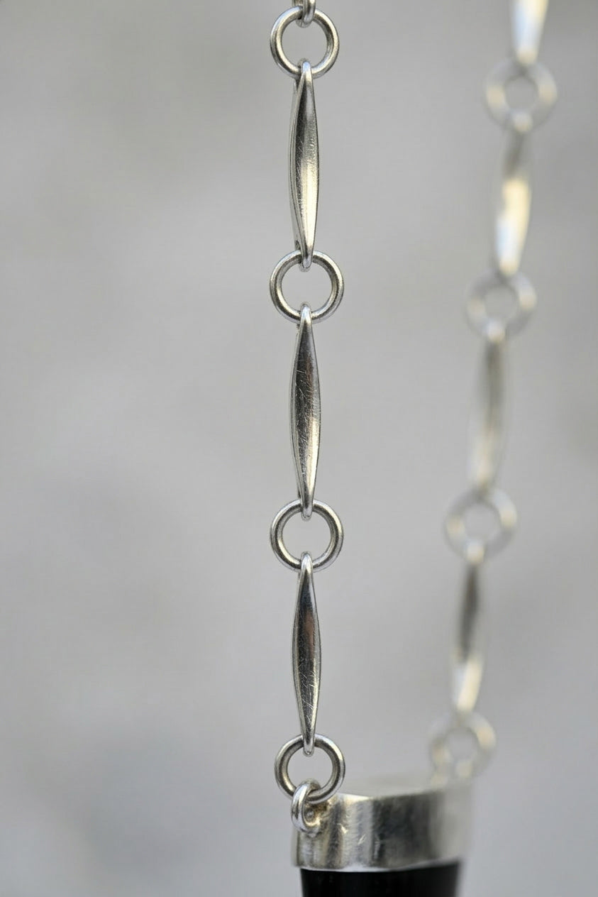 Collar Punta Onix Plata