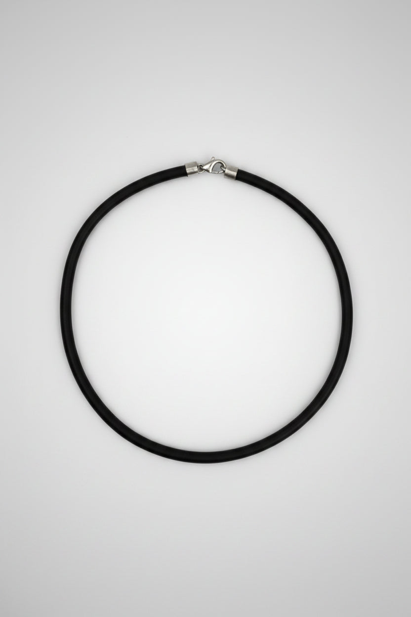 Collar Cuero Negro Grueso