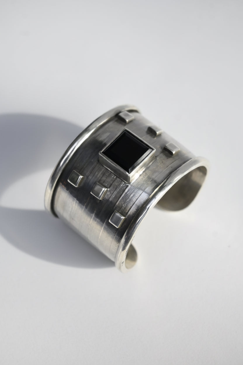 Esclava Ónix Tachas Plata