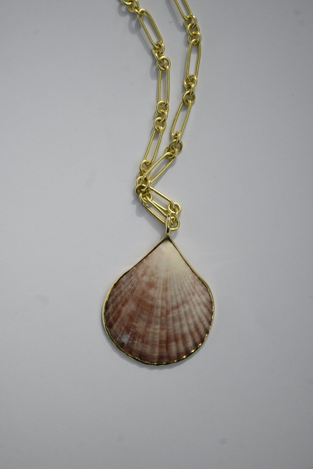 Colgante Conchita G Borde Bronce