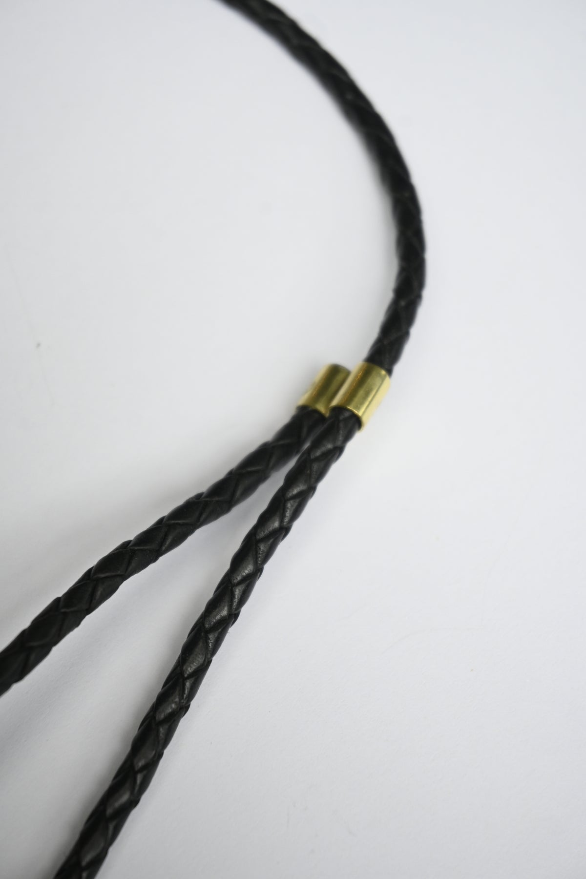Collar Cuero Colmillo Jabalí ónix
