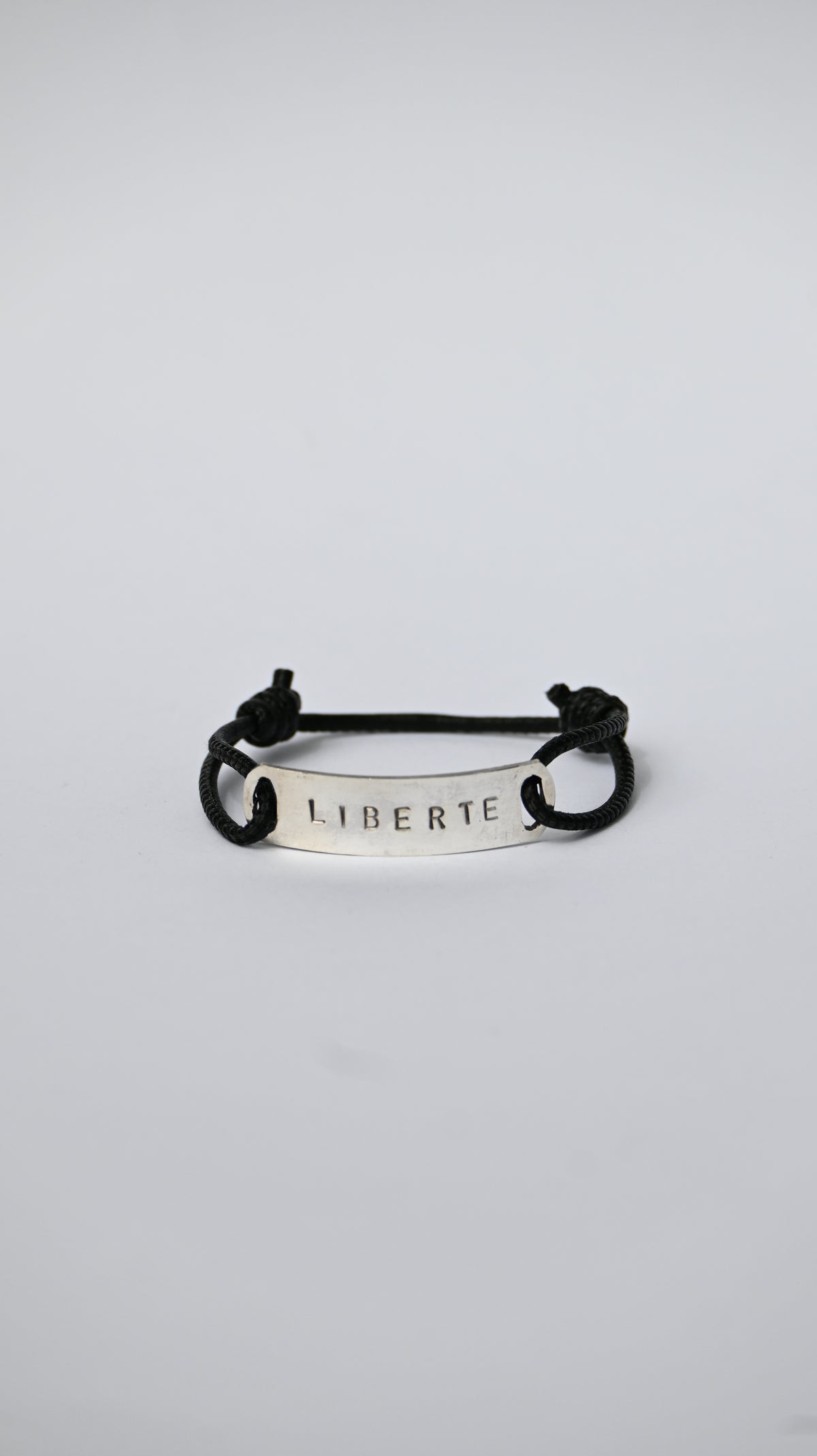 Pulsera Cuero Liberte Plata