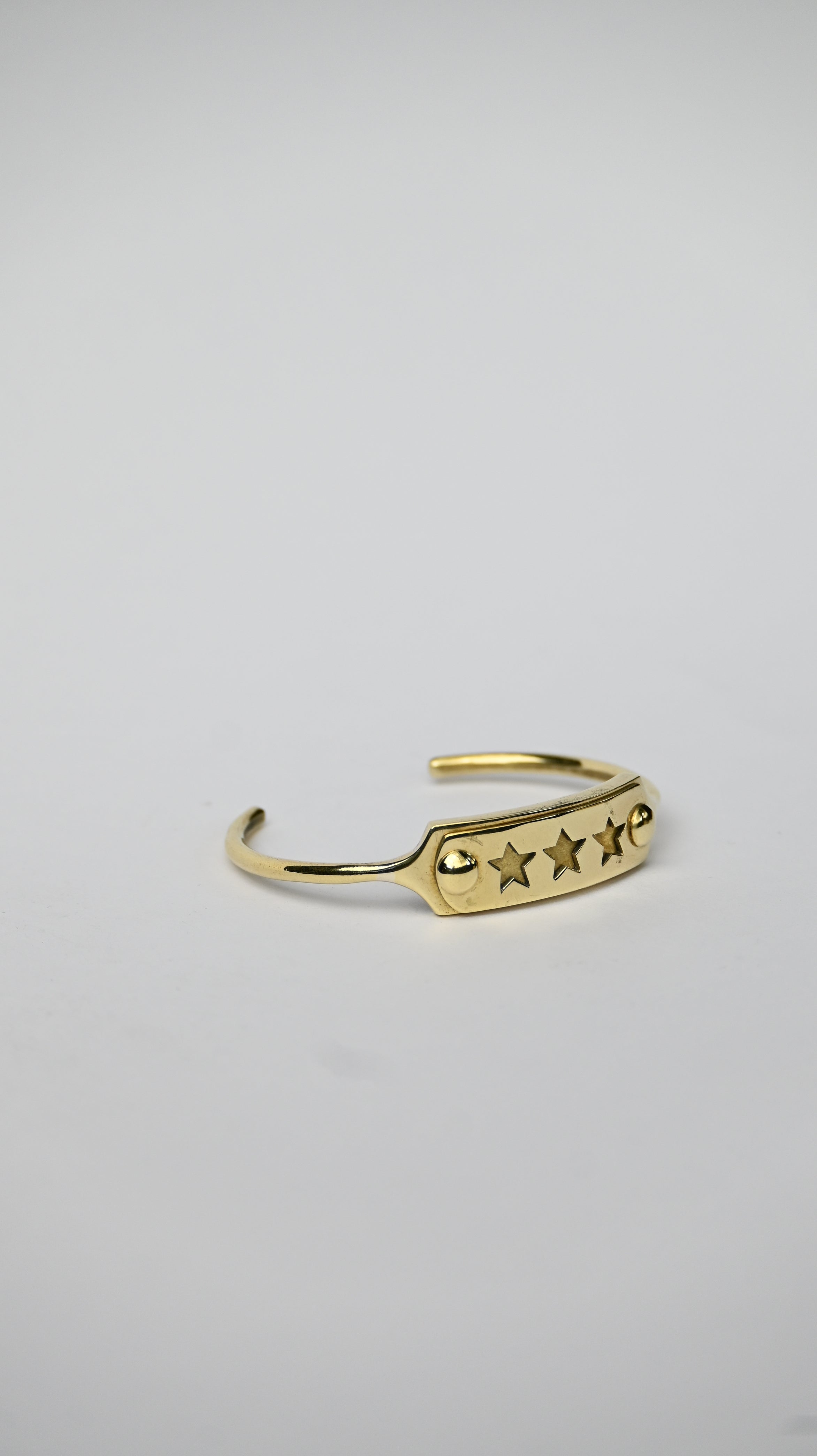 Esclava Tres Estrellas Bronce