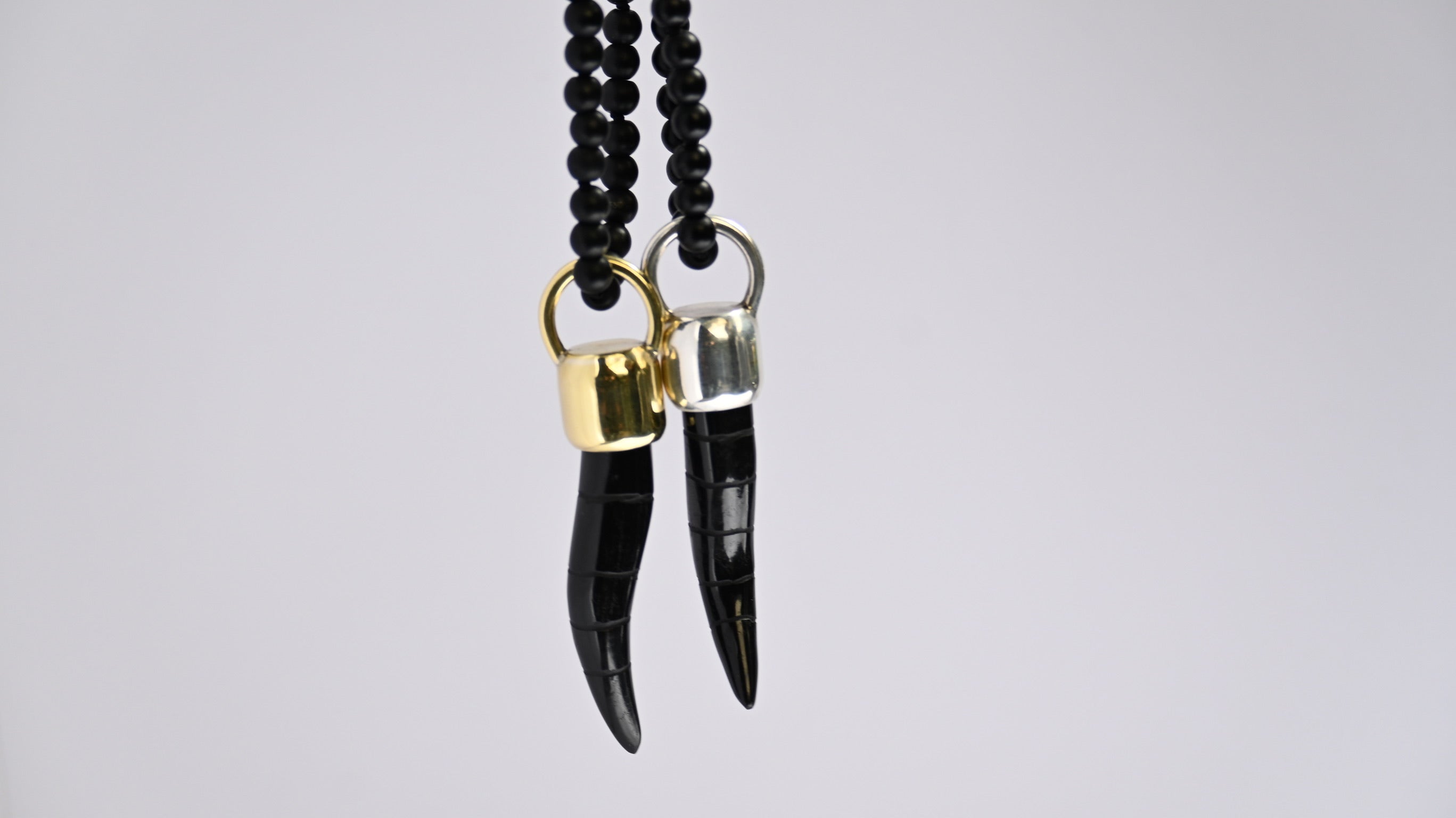 Cacho Ónix Valier Silver