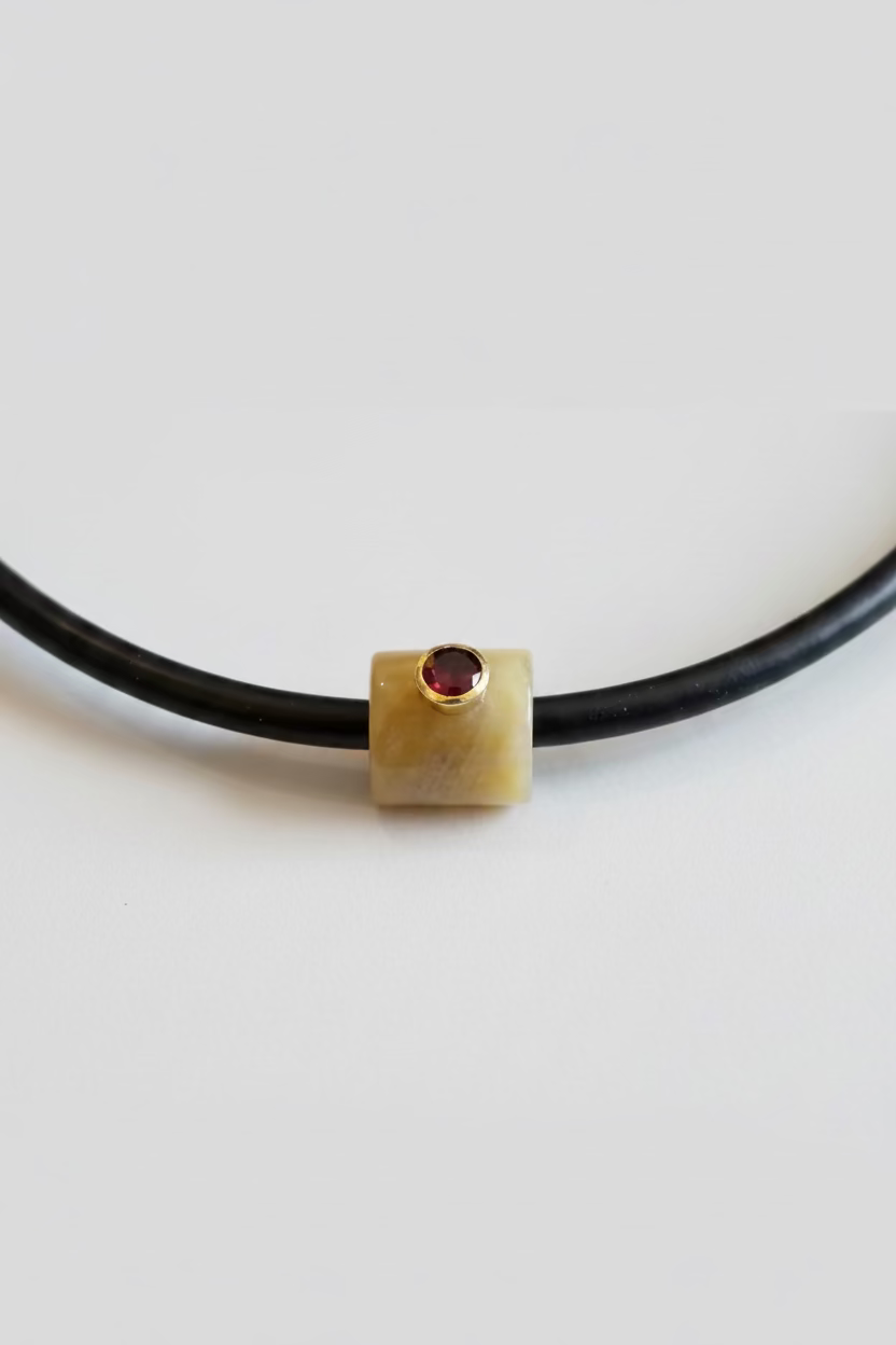 Collar  Totem Topacio Amarillo